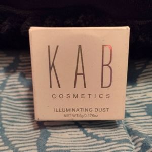 KAB Cosmetics Illuminating Dust